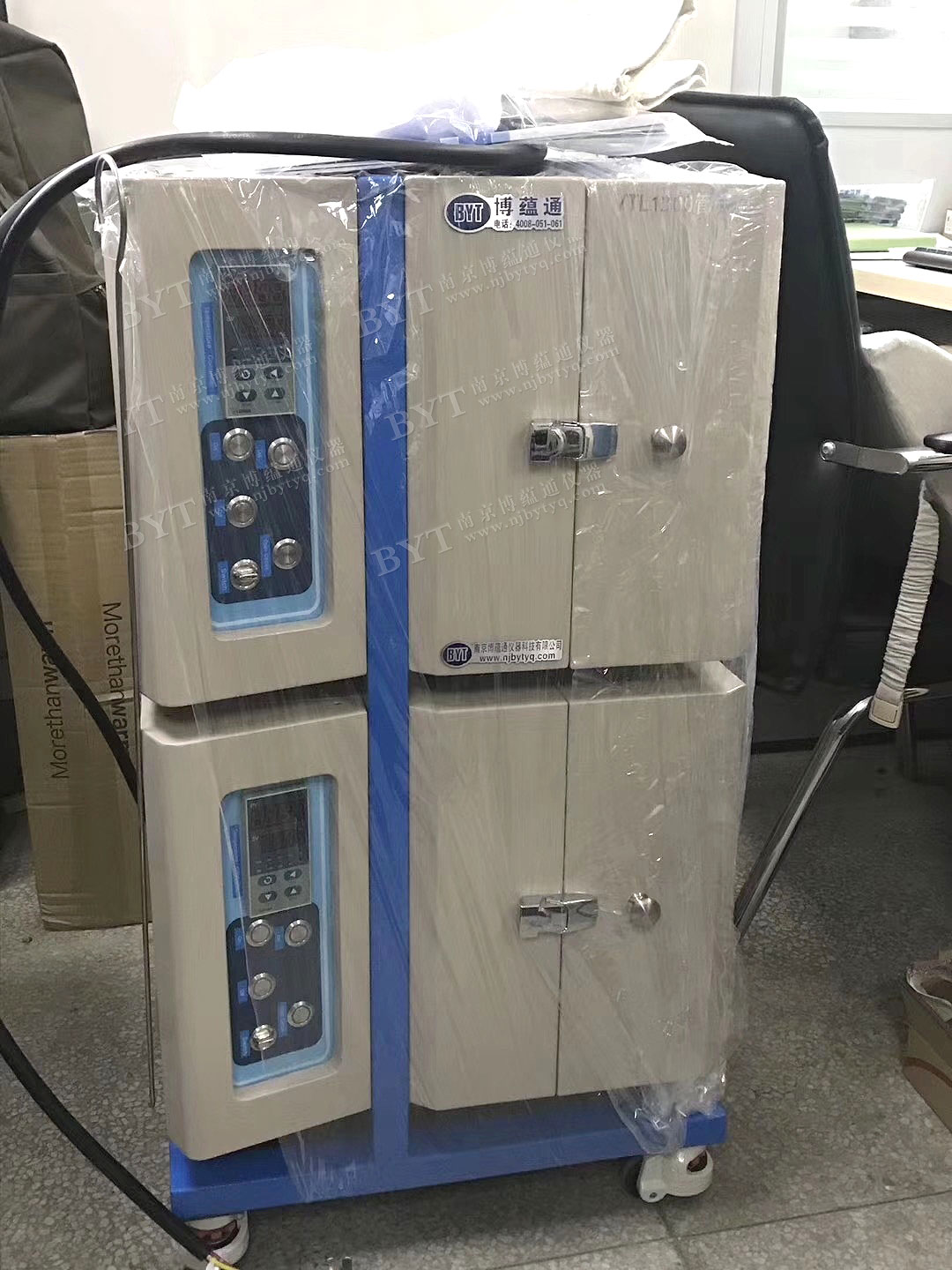 Double-Door Vertical Tube Furnace project photo