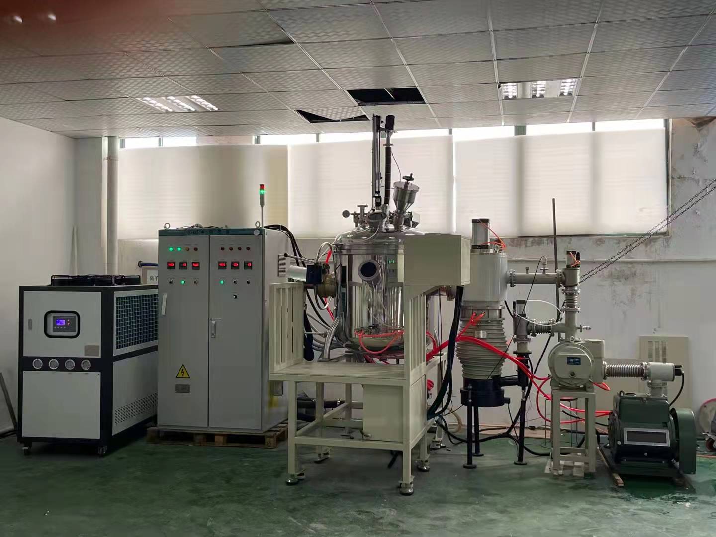 25 Vacuum Melting Furnace project photo