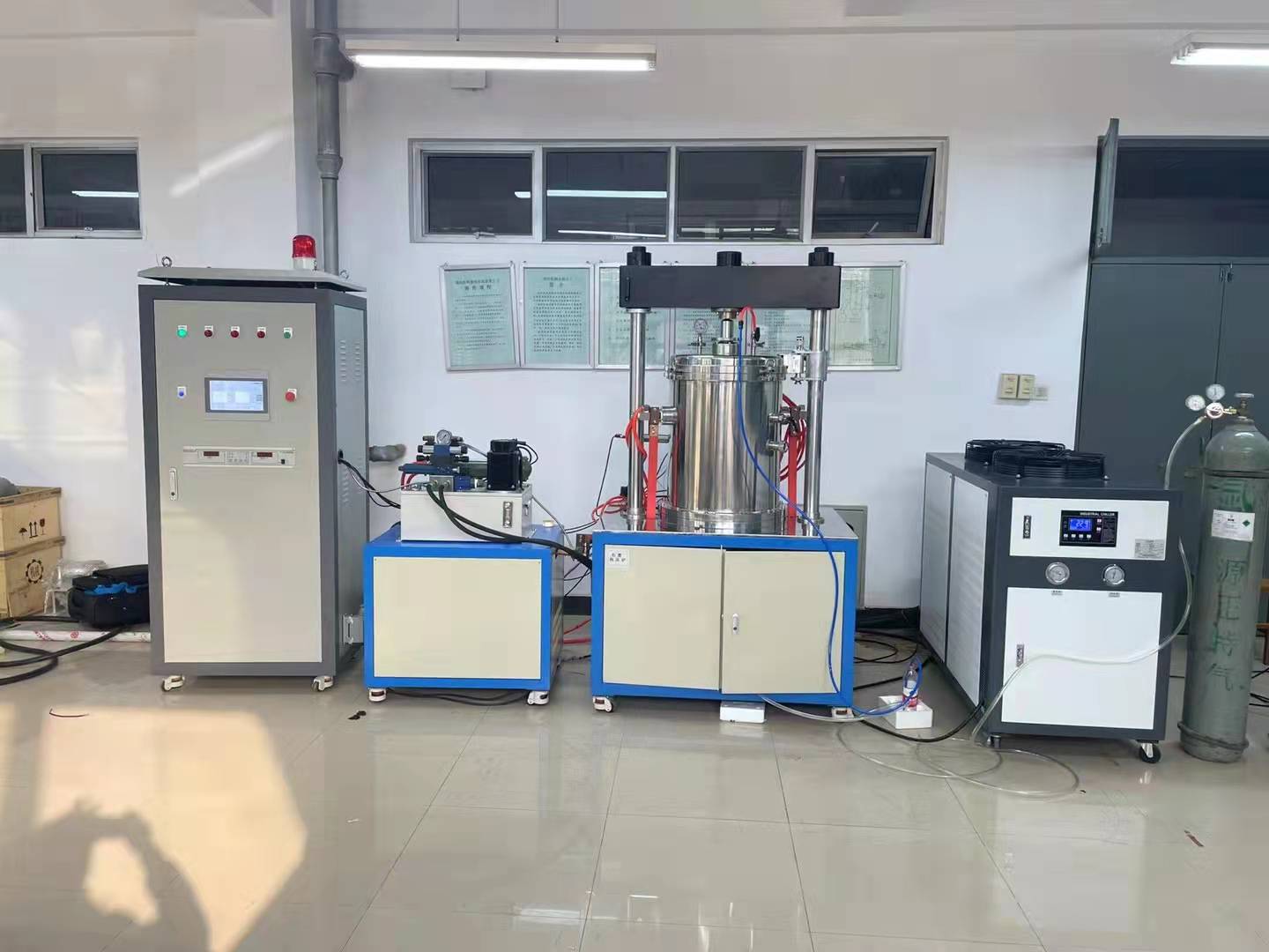 2000 C Hot Press Furnace project photo